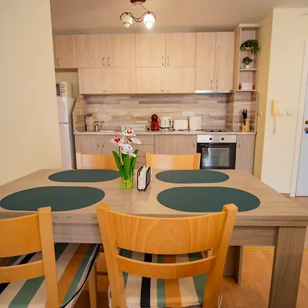 The Sea Balcony - 1bd By Flat Mаnager Daire Burgaz