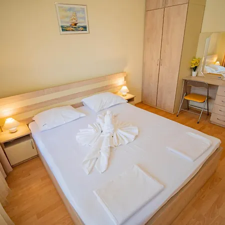 The Sea Balcony - 1bd By Flat Mаnager Apartment